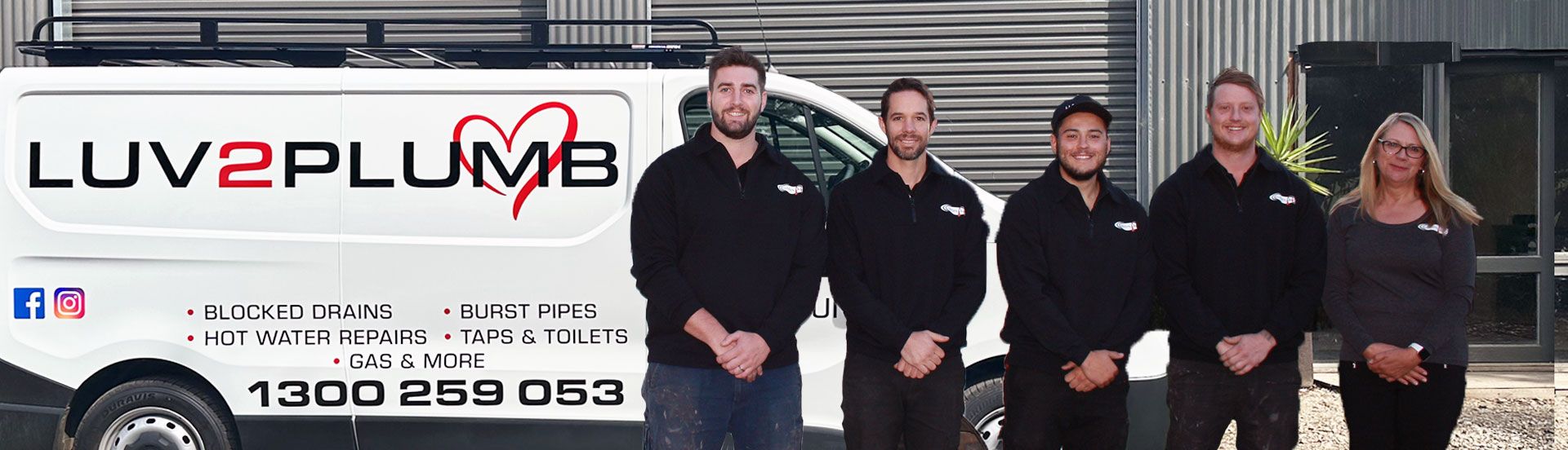 Pakenham plumbing team photo